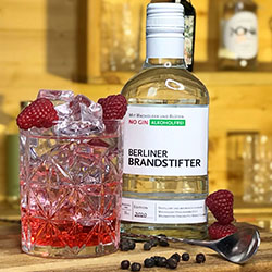 Cocktail mit alkoholfreiem Berliner Brandstifter no Gin